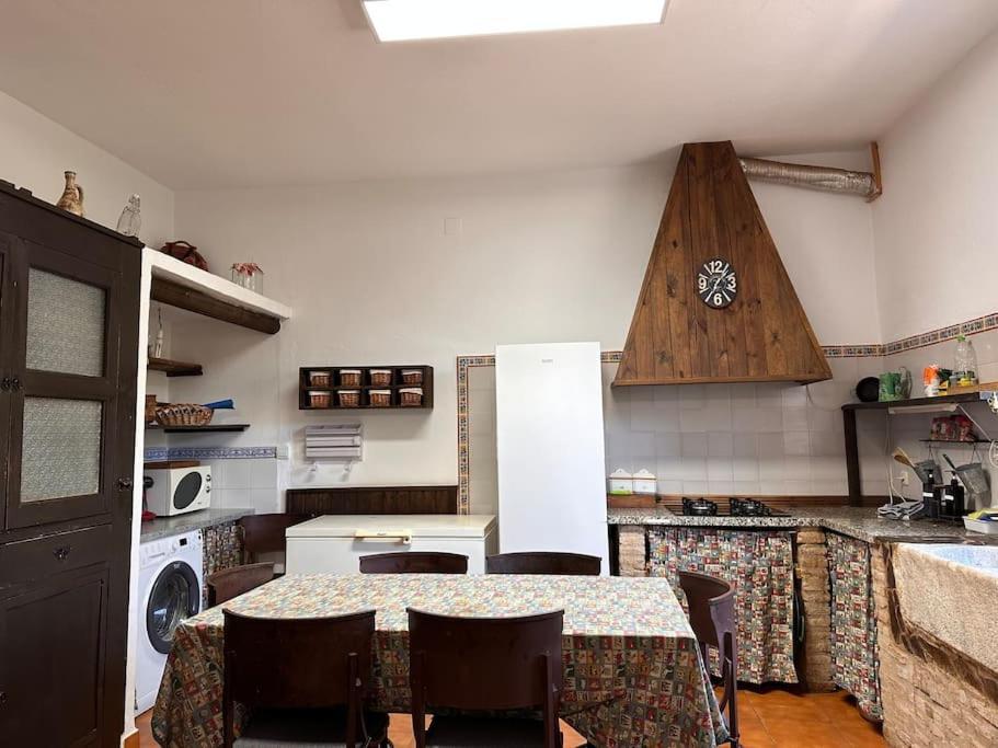 Casa Rural Navalonguilla Con Piscina 산타 올라야 델 칼라 외부 사진