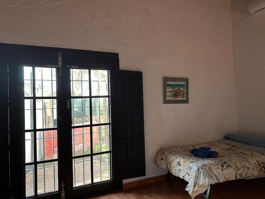 Casa Rural Navalonguilla Con Piscina 산타 올라야 델 칼라 외부 사진